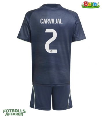 Real Madrid Daniel Carvajal #2 Bortaställ Barn 2025-26 Kortärmad (+ Korta byxor)